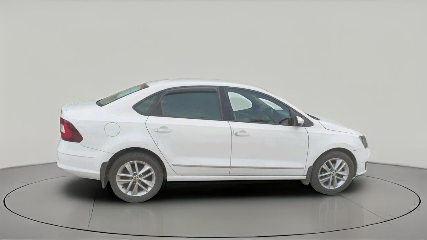 2020 Skoda Rapid STYLE TSI, Petrol, Manual, 76,084 km, exterior