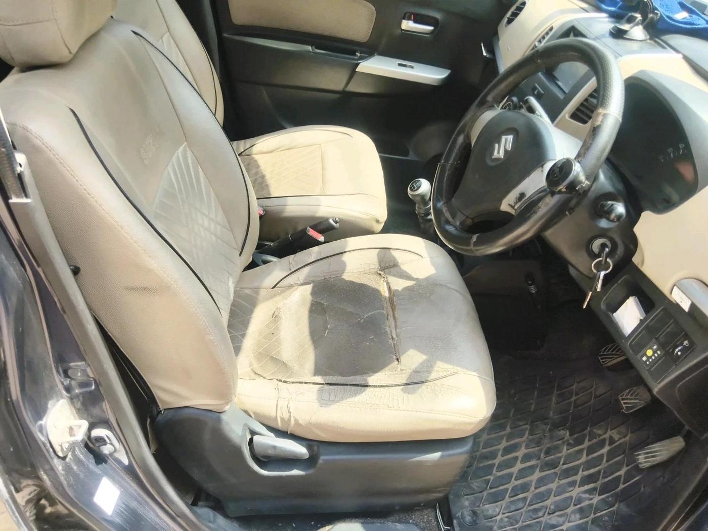 2017 Maruti Wagon R 1.0 LXI CNG, CNG, Manual, 1,68,950 km, interior