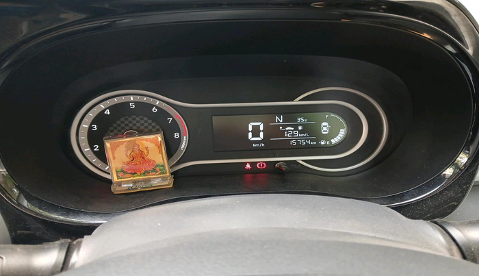 2022 Hyundai GRAND I10 NIOS SPORTZ AMT 1.2 KAPPA VTVT, Petrol, Automatic, 15,754 km, interior