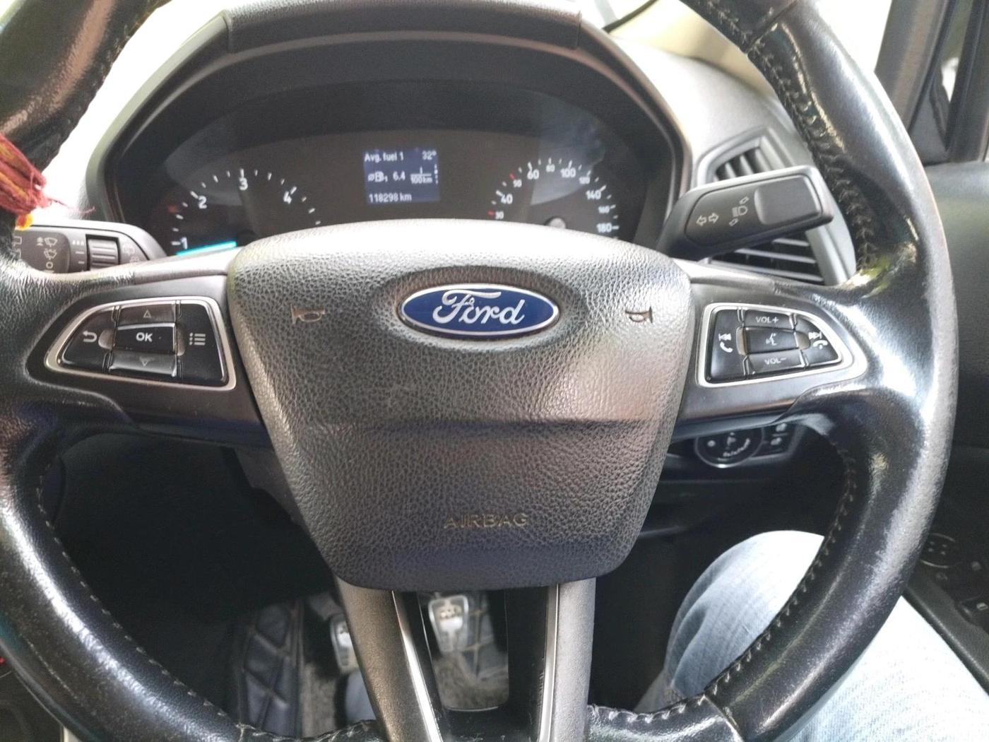 2018 Ford Ecosport TITANIUM 1.5L DIESEL, Diesel, Manual, 1,18,299 km, interior