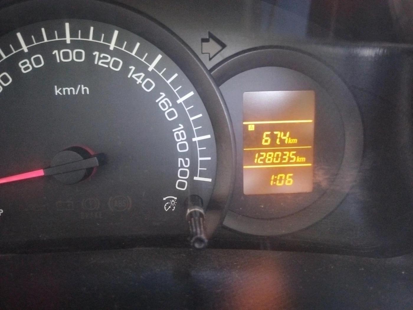 2015 Maruti Swift Dzire LXI (O), CNG, Manual, 1,28,035 km, interior