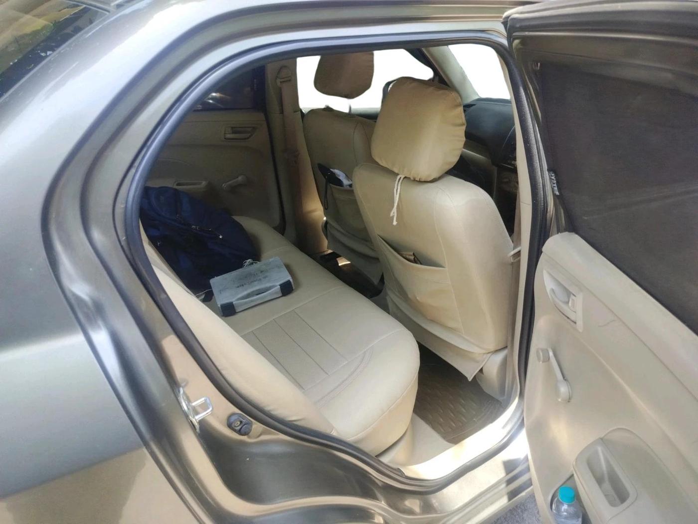 2015 Maruti Swift Dzire LXI (O), CNG, Manual, 1,28,035 km, interior