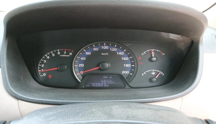 2014 Hyundai Xcent S 1.2, Petrol, Manual, 1,50,886 km, interior