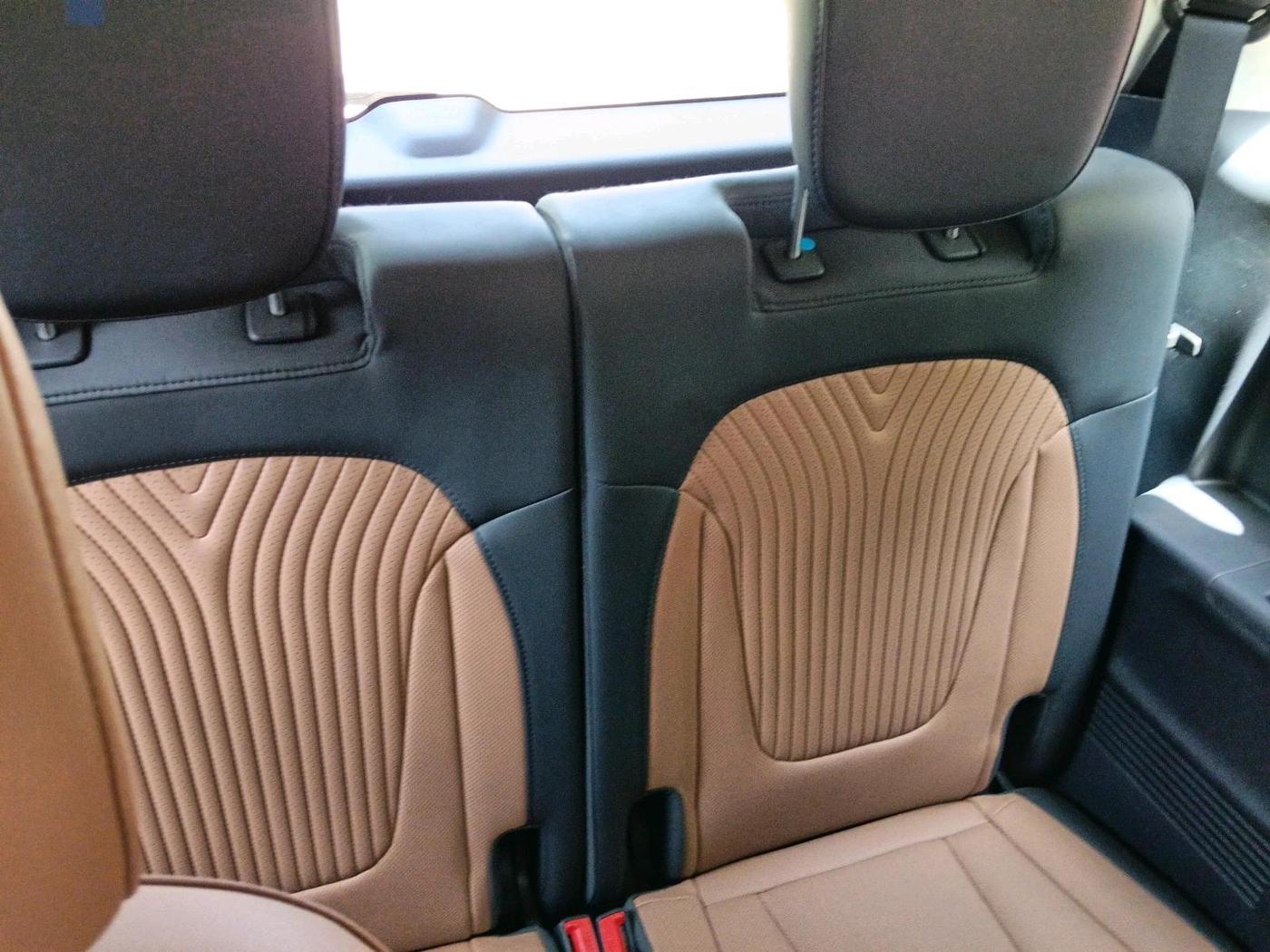 2024 Hyundai ALCAZAR Platinum 6 STR 1.5 Turbo GDi Petrol DCT, Petrol, Automatic, 5,434 km, interior
