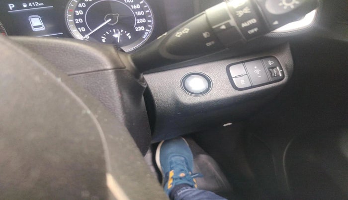 2022 Hyundai VENUE SX PLUS 1.0 TURBO DCT DUAL TONE, Petrol, Automatic, 57,152 km, interior