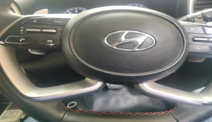 2022 Hyundai VENUE SX PLUS 1.0 TURBO DCT DUAL TONE, Petrol, Automatic, 57,152 km, interior