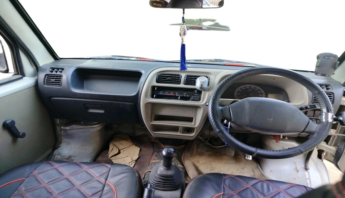 2017 Maruti Eeco 7 STR, Petrol, Manual, 88,328 km, interior