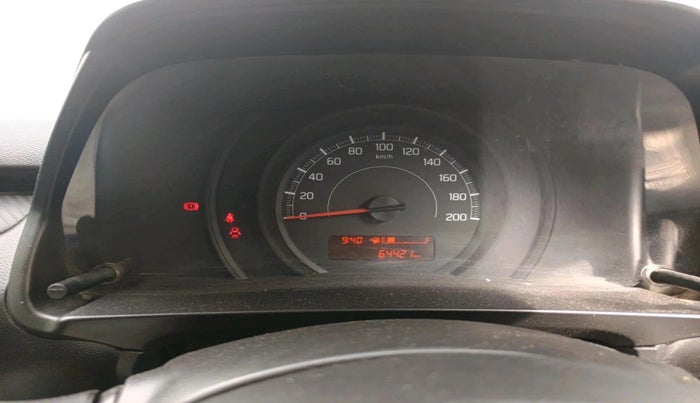 2021 Maruti Swift LXI, CNG, Manual, 64,421 km, interior