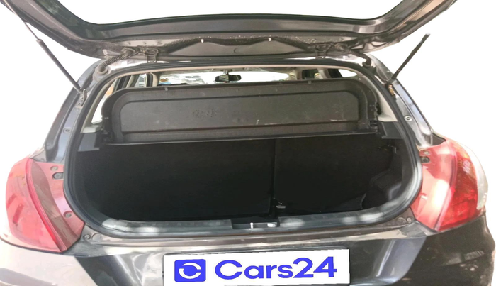 2016 Maruti Swift VXI, Petrol, Manual, 72,518 km, exterior