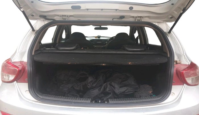 2015 Hyundai Grand i10 ASTA 1.2 KAPPA VTVT, Petrol, Manual, 1,12,438 km, exterior