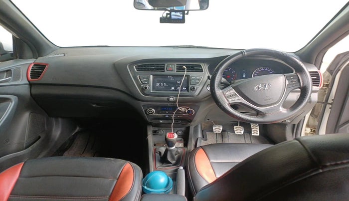 2018 Hyundai i20 Active 1.2 SX, Petrol, Manual, 76,214 km, interior