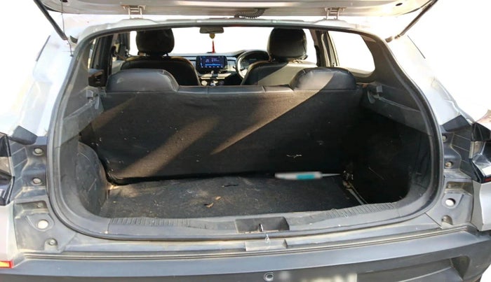 2021 Renault Kiger RXE MT, Petrol, Manual, 43,720 km, exterior