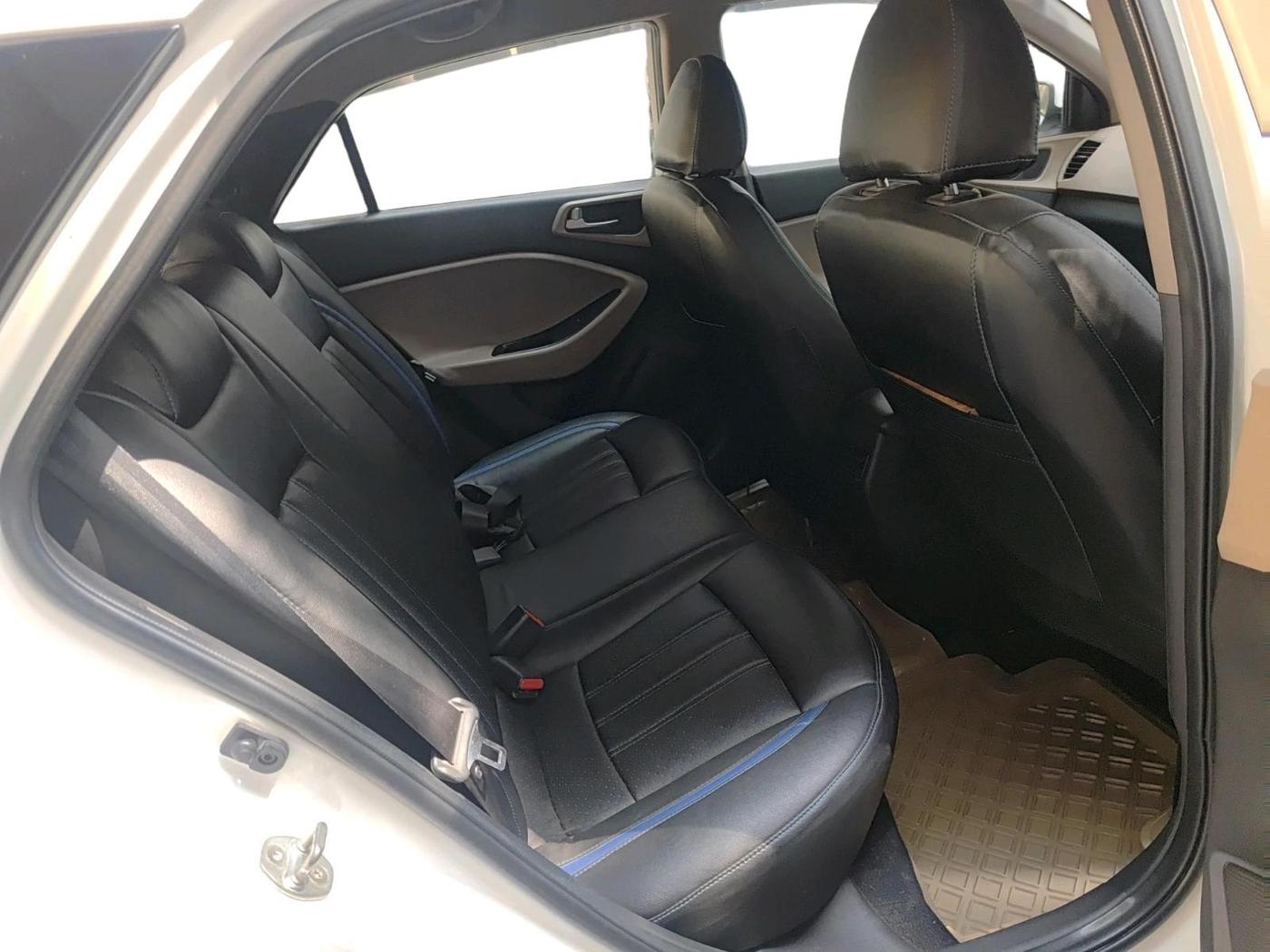 2017 Hyundai Elite i20 SPORTZ 1.2, Petrol, Manual, 98,032 km, interior