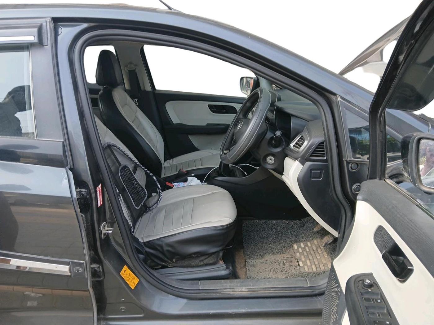 2021 Tata ALTROZ XM PLUS PETROL, Petrol, Manual, 84,000 km, interior