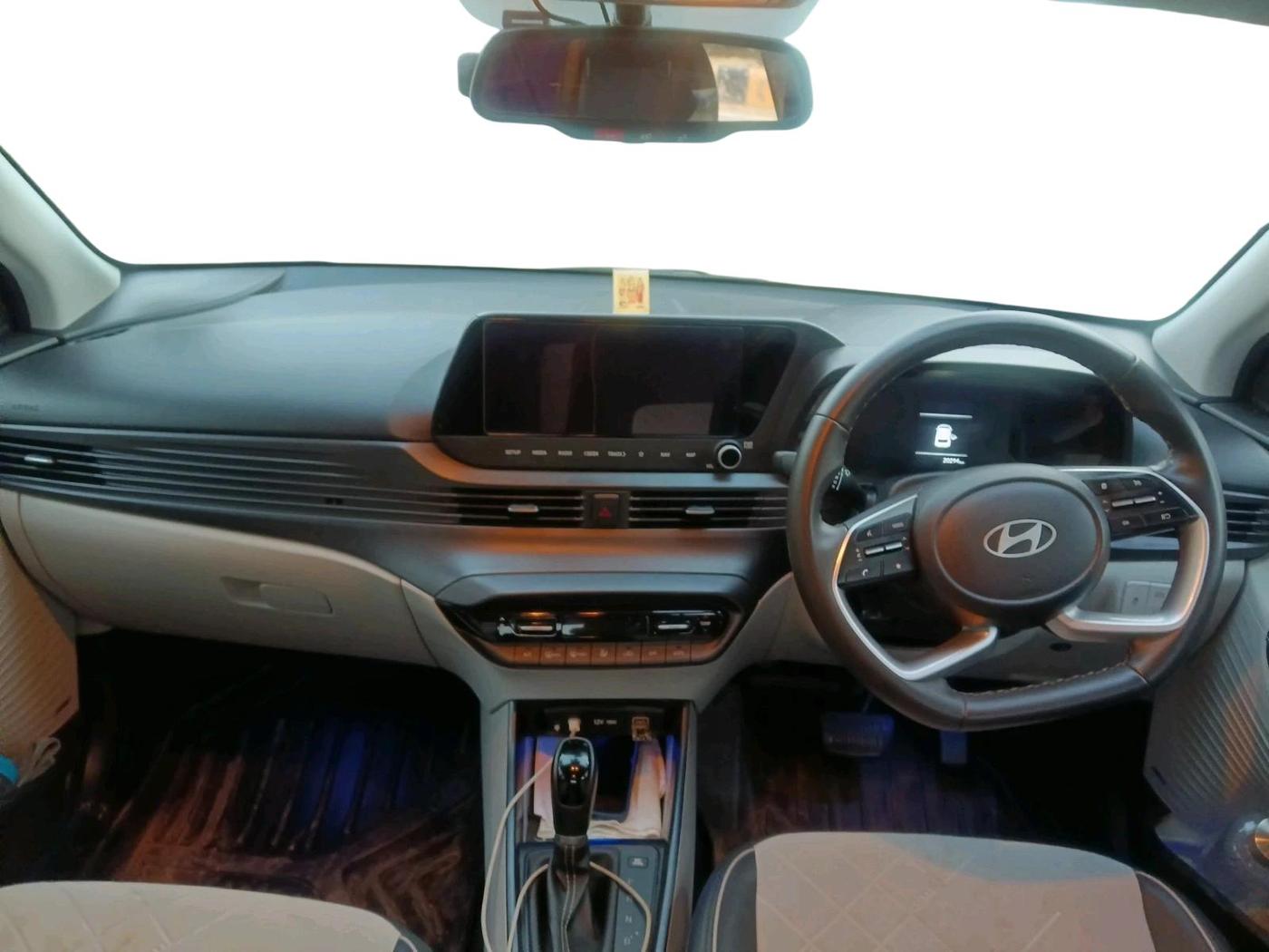 2025 Hyundai NEW I20 ASTA (O) 1.2 IVT, Petrol, Automatic, 20,294 km, interior