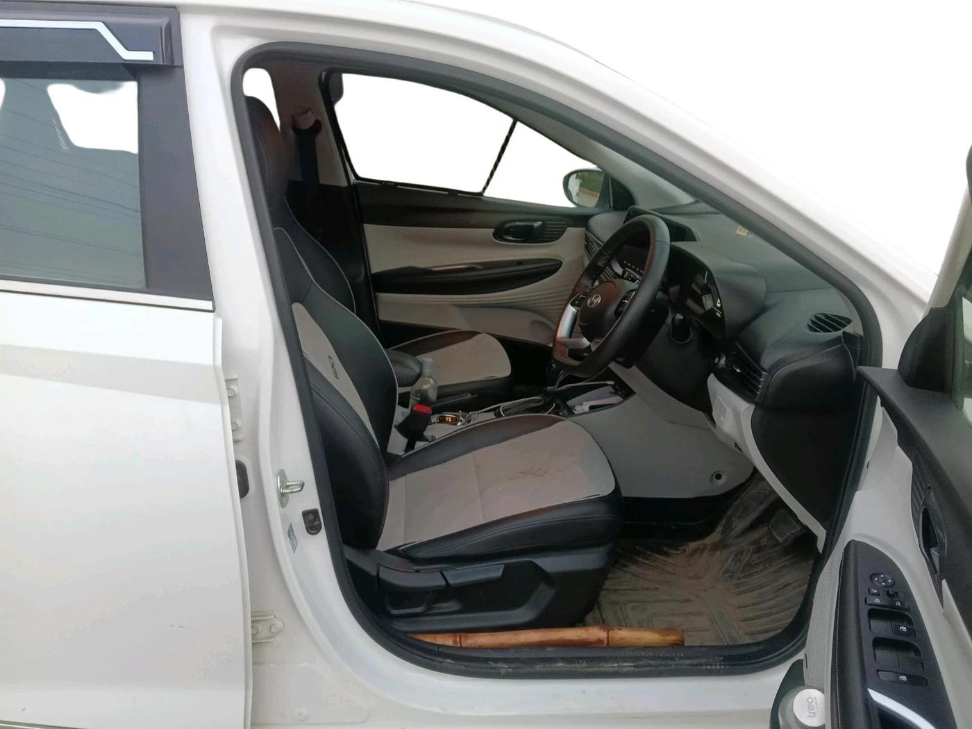 2025 Hyundai NEW I20 ASTA (O) 1.2 IVT, Petrol, Automatic, 20,294 km, interior