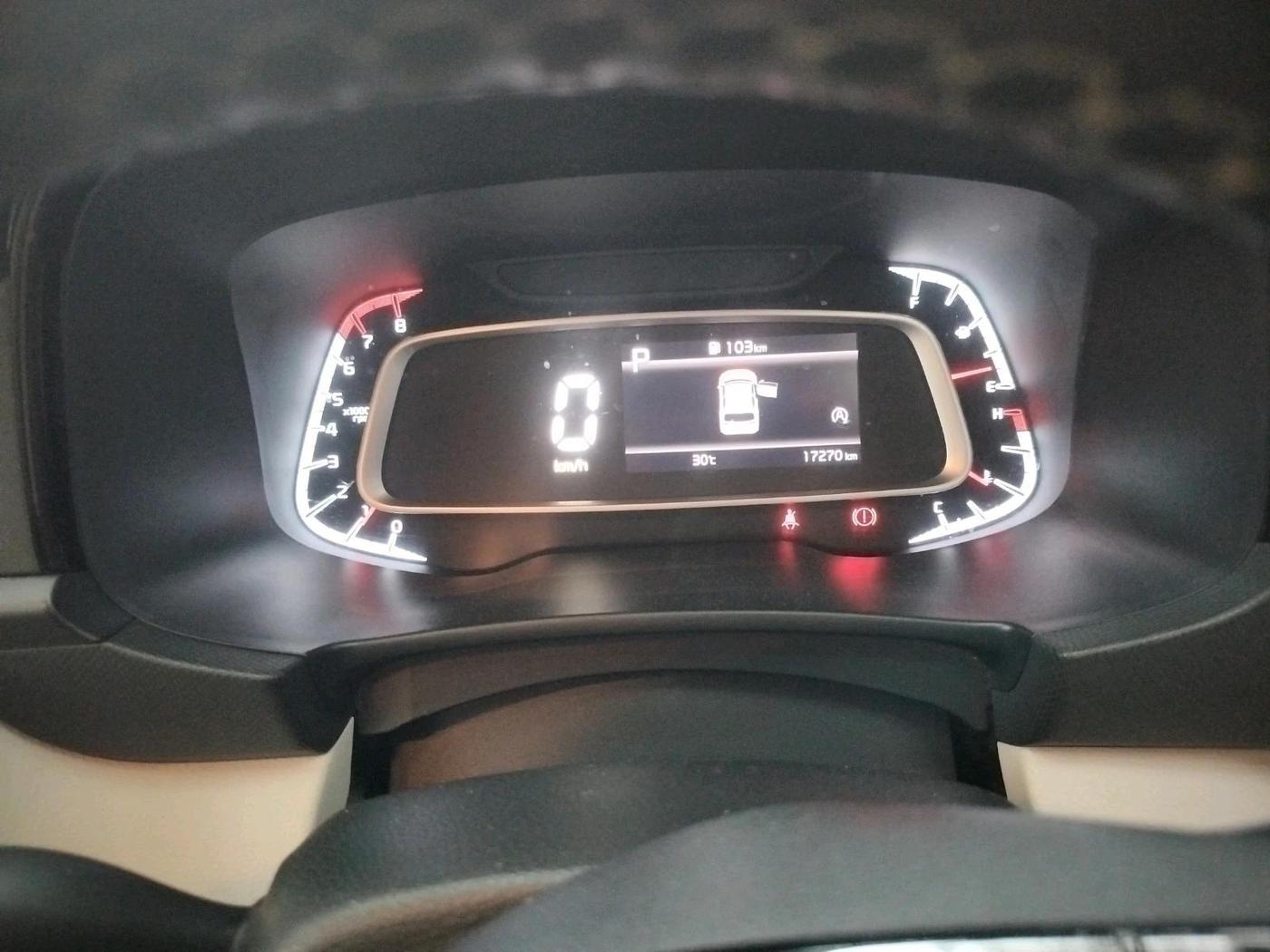 2023 KIA SONET HTX 1.0 DCT, Petrol, Automatic, 17,270 km, interior