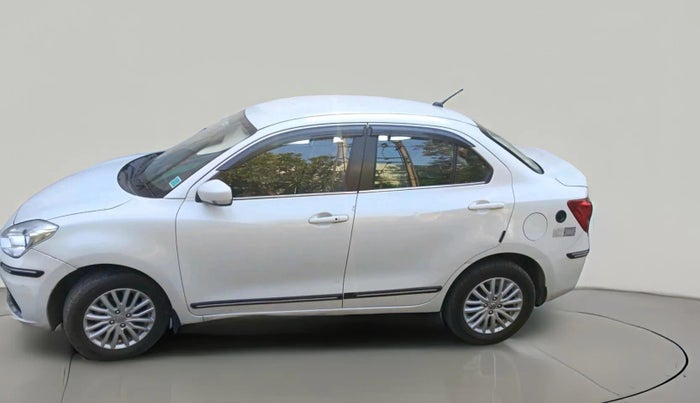 2022 Maruti Dzire ZXI CNG, CNG, Manual, 1,25,776 km, exterior