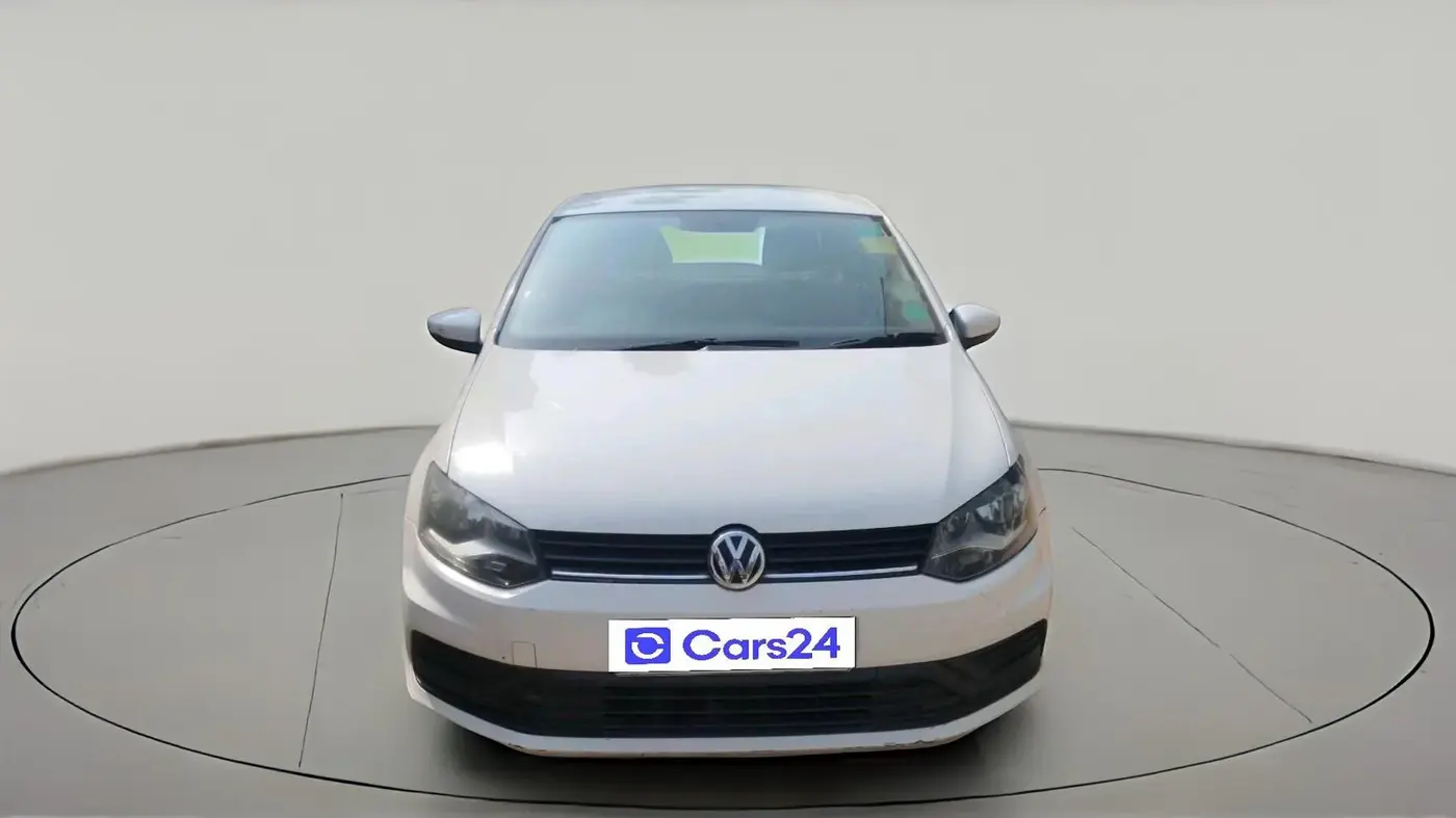 2018 Volkswagen Ameo TRENDLINE 1.0L, Petrol, Manual, 65,856 km, exterior