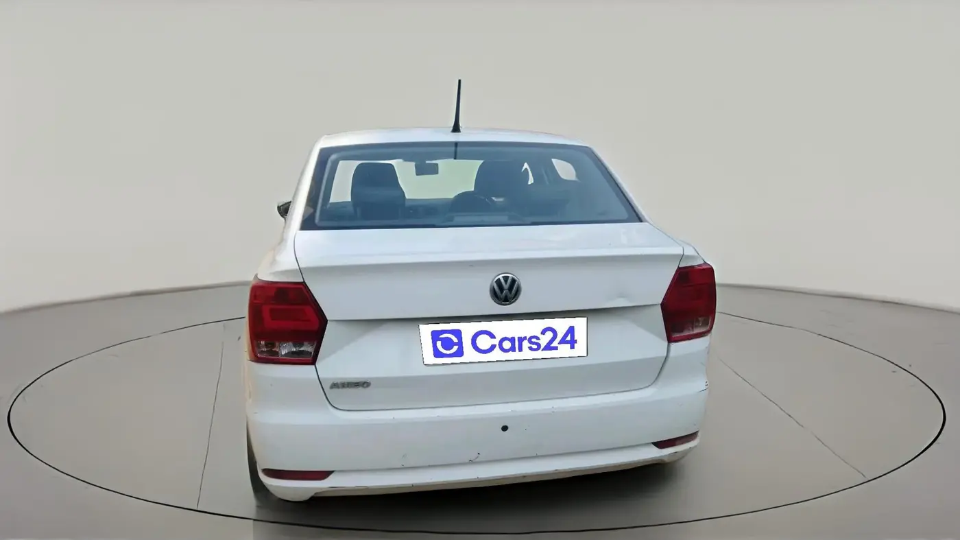 2018 Volkswagen Ameo TRENDLINE 1.0L, Petrol, Manual, 65,856 km, exterior