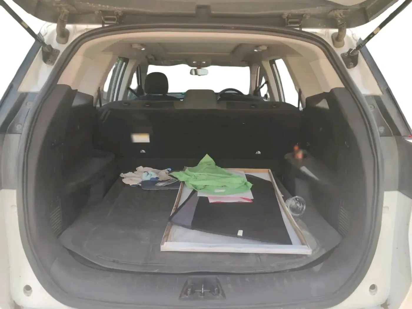 2022 Mahindra XUV700 AX 5 D AT 5 STR, Diesel, Automatic, 60,579 km, exterior