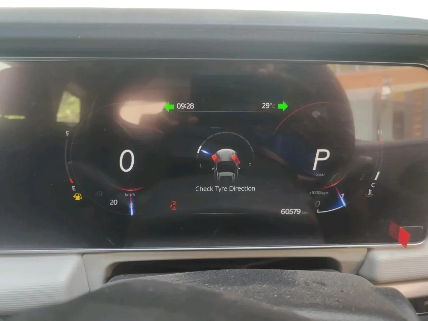 2022 Mahindra XUV700 AX 5 D AT 5 STR, Diesel, Automatic, 60,579 km, interior