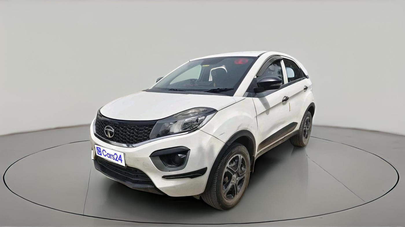 2018 Tata NEXON XM PETROL, Petrol, Manual, 32,723 km, exterior