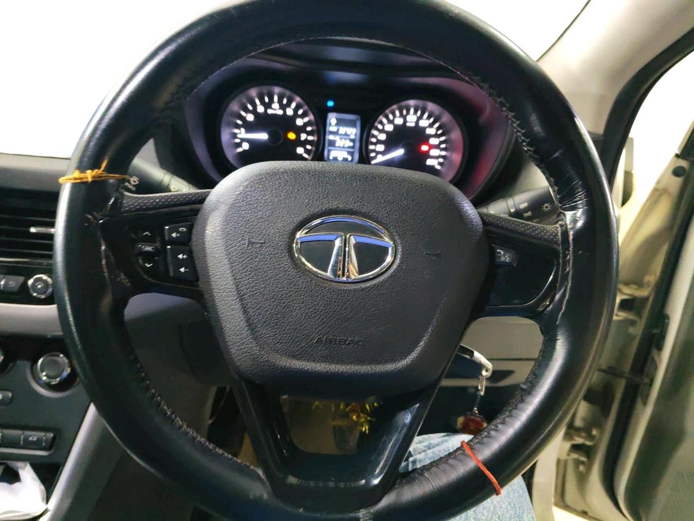 2018 Tata NEXON XM PETROL, Petrol, Manual, 32,723 km, interior