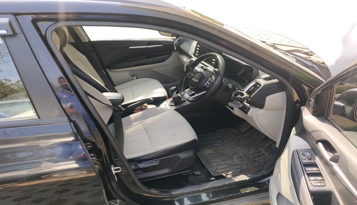 2022 KIA SONET HTX 1.0 IMT, Petrol, Manual, 68,278 km, interior