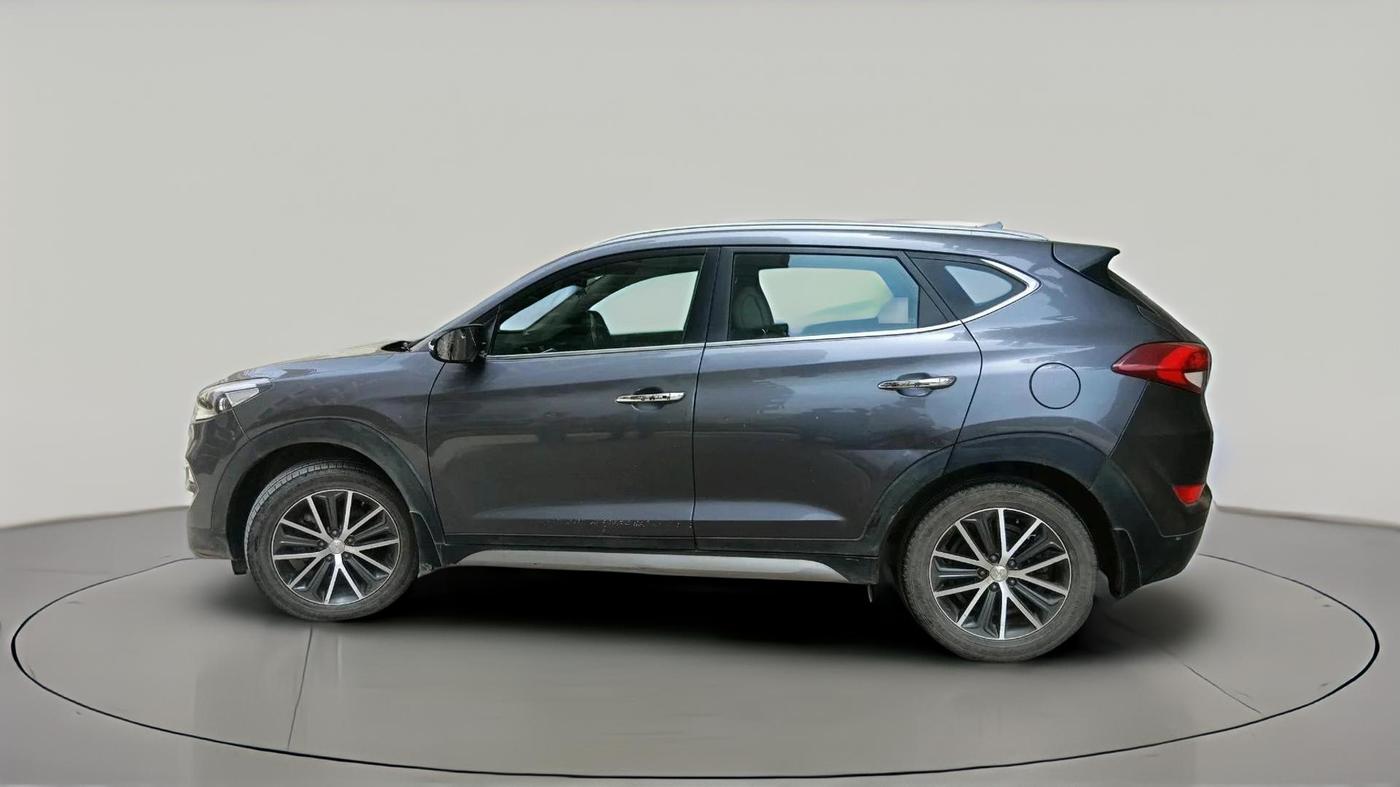 2017 Hyundai Tucson 2WD AT GL DIESEL
, Diesel, Automatic, 85,355 km, exterior