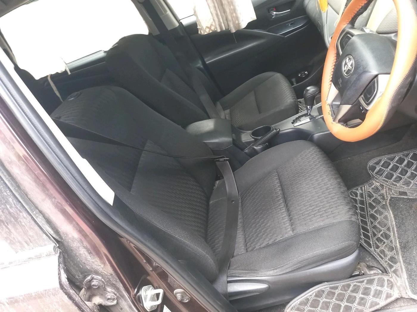 2016 Toyota Innova Crysta 2.7 GX AT 7 STR, Petrol, Automatic, 1,33,683 km, interior