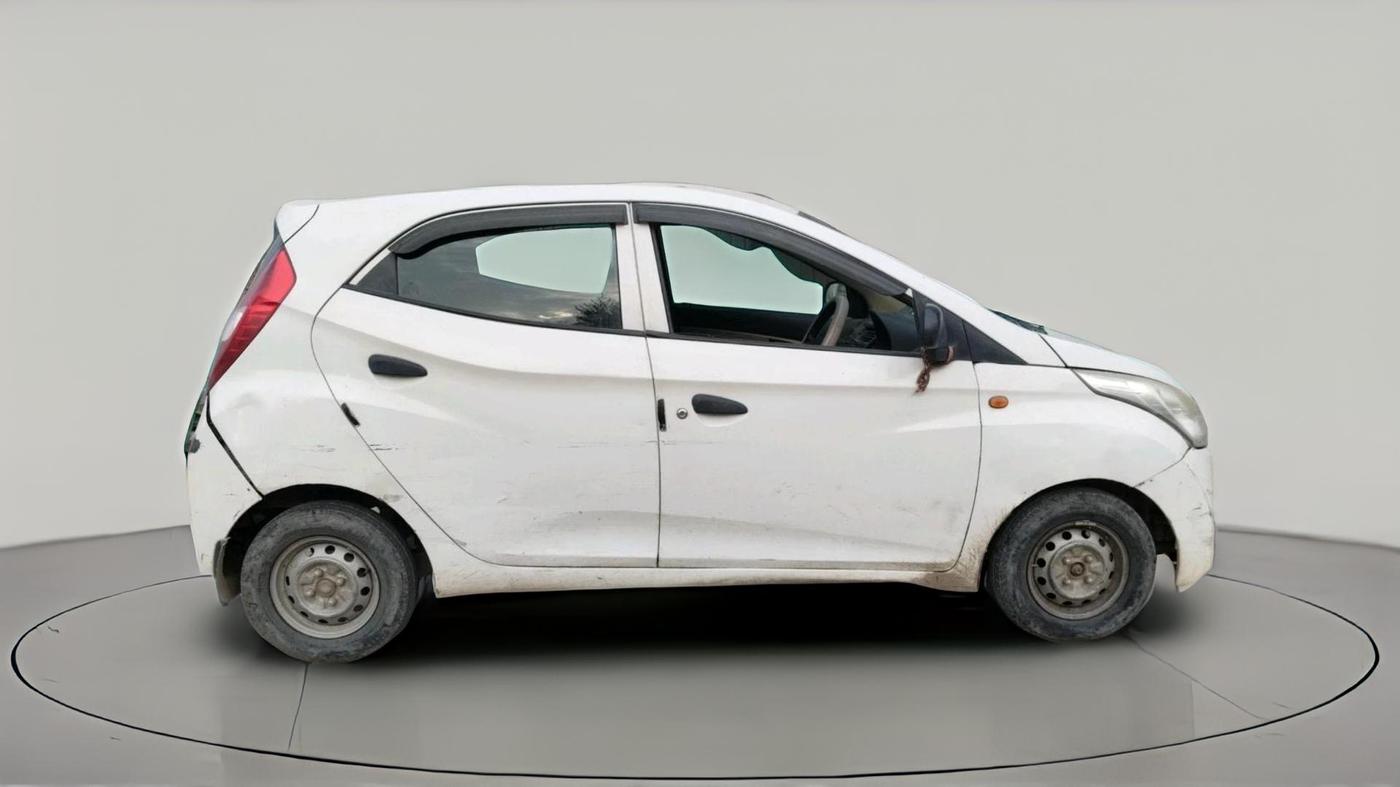2016 Hyundai Eon ERA +, CNG, Manual, 91,095 km, exterior