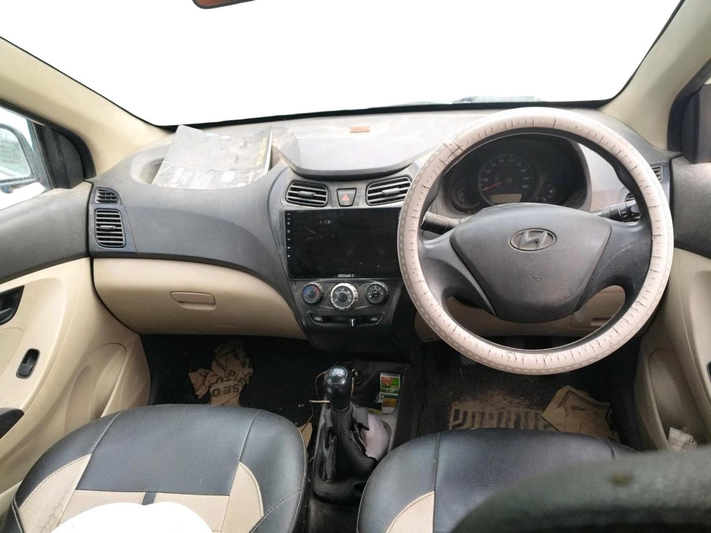 2016 Hyundai Eon ERA +, CNG, Manual, 91,095 km, interior