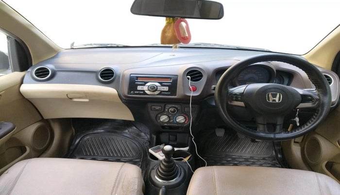 2013 Honda Amaze 1.2L I-VTEC S, Petrol, Manual, 81,558 km, interior