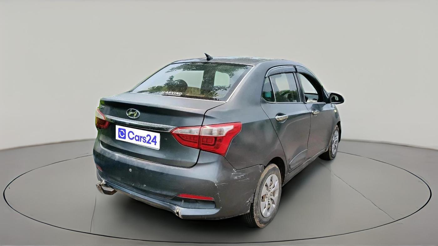 2017 Hyundai Xcent E+ 1.2 CRDI, Diesel, Manual, 1,04,318 km, exterior