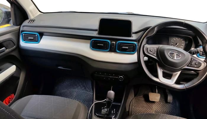 2022 Tata PUNCH CREATIVE  AMT, Petrol, Automatic, 11,169 km, interior