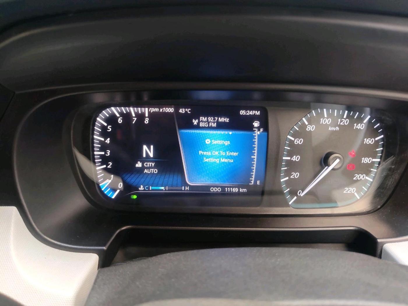 2022 Tata PUNCH CREATIVE  AMT, Petrol, Automatic, 11,169 km, interior