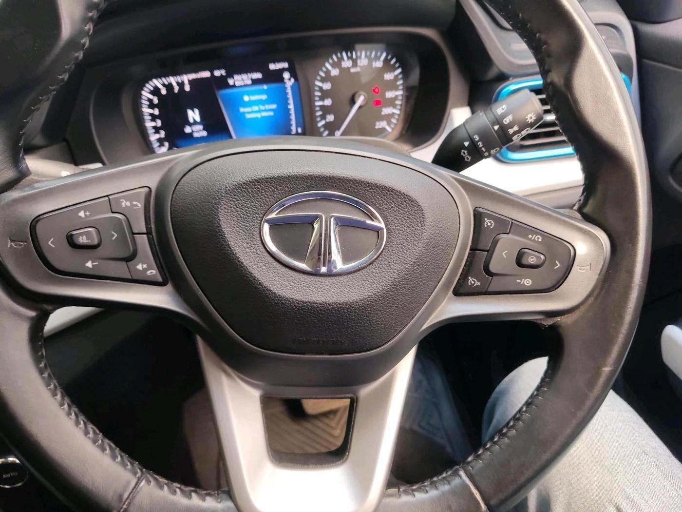 2022 Tata PUNCH CREATIVE  AMT, Petrol, Automatic, 11,169 km, interior