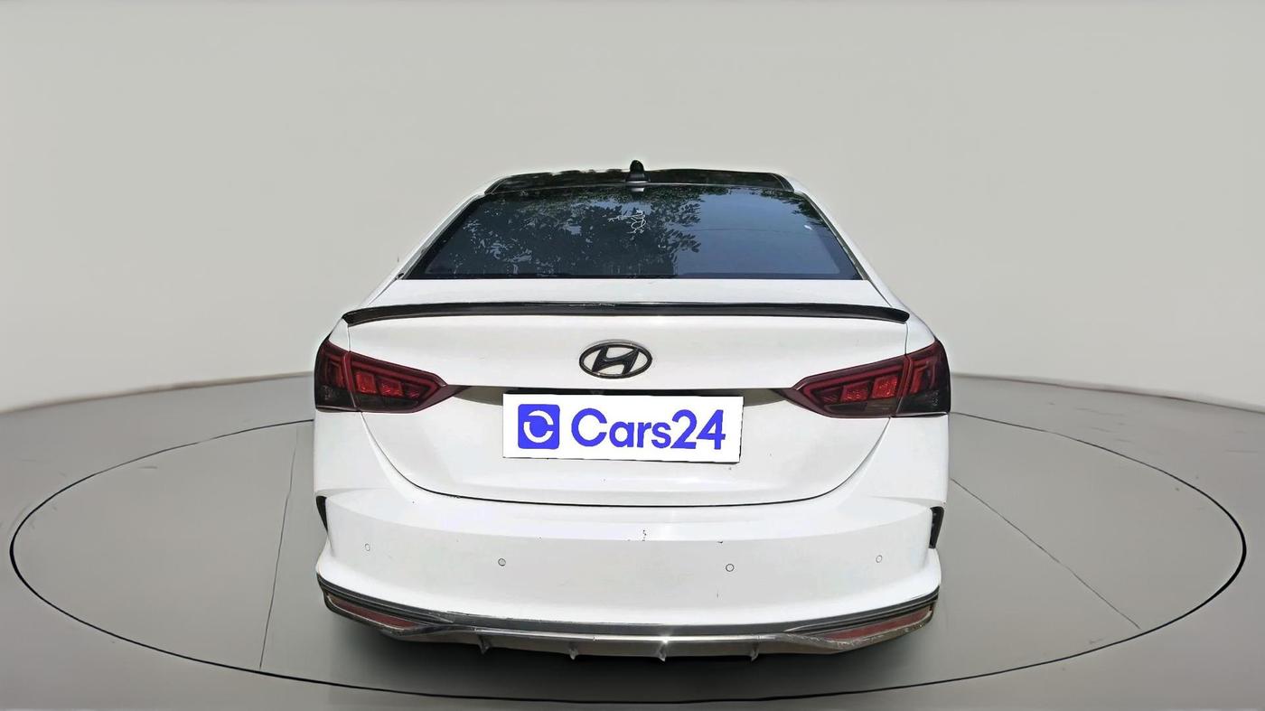 2022 Hyundai Verna SX 1.5 VTVT, Petrol, Manual, 67,227 km, exterior