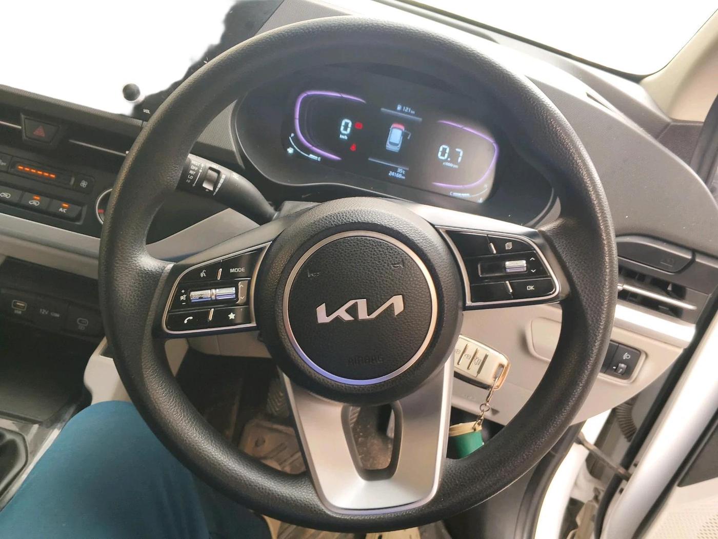 2023 KIA CARENS PRESTIGE 1.5 PETROL 7 STR, Petrol, Manual, 24,168 km, interior