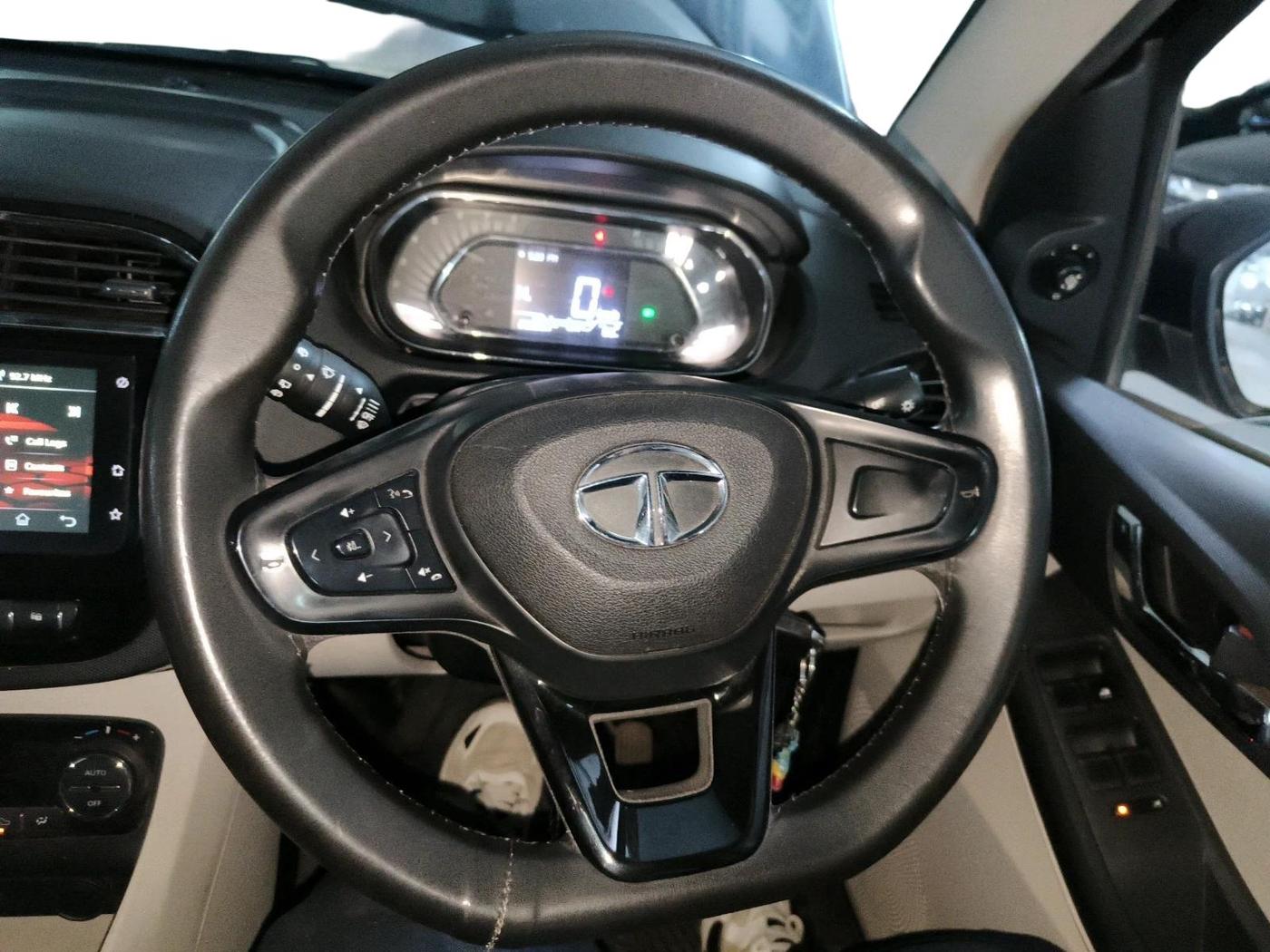 2022 Tata Tiago XZA PLUS PETROL, Petrol, Automatic, 25,569 km, interior