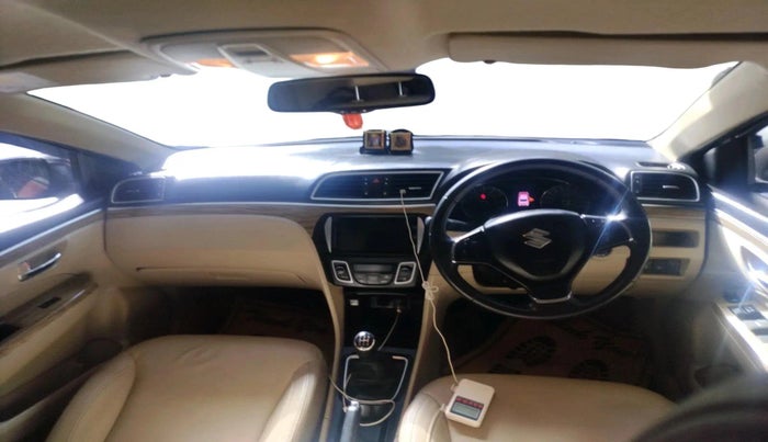2019 Maruti Ciaz ALPHA 1.5 SHVS PETROL, Petrol, Manual, 41,904 km, interior