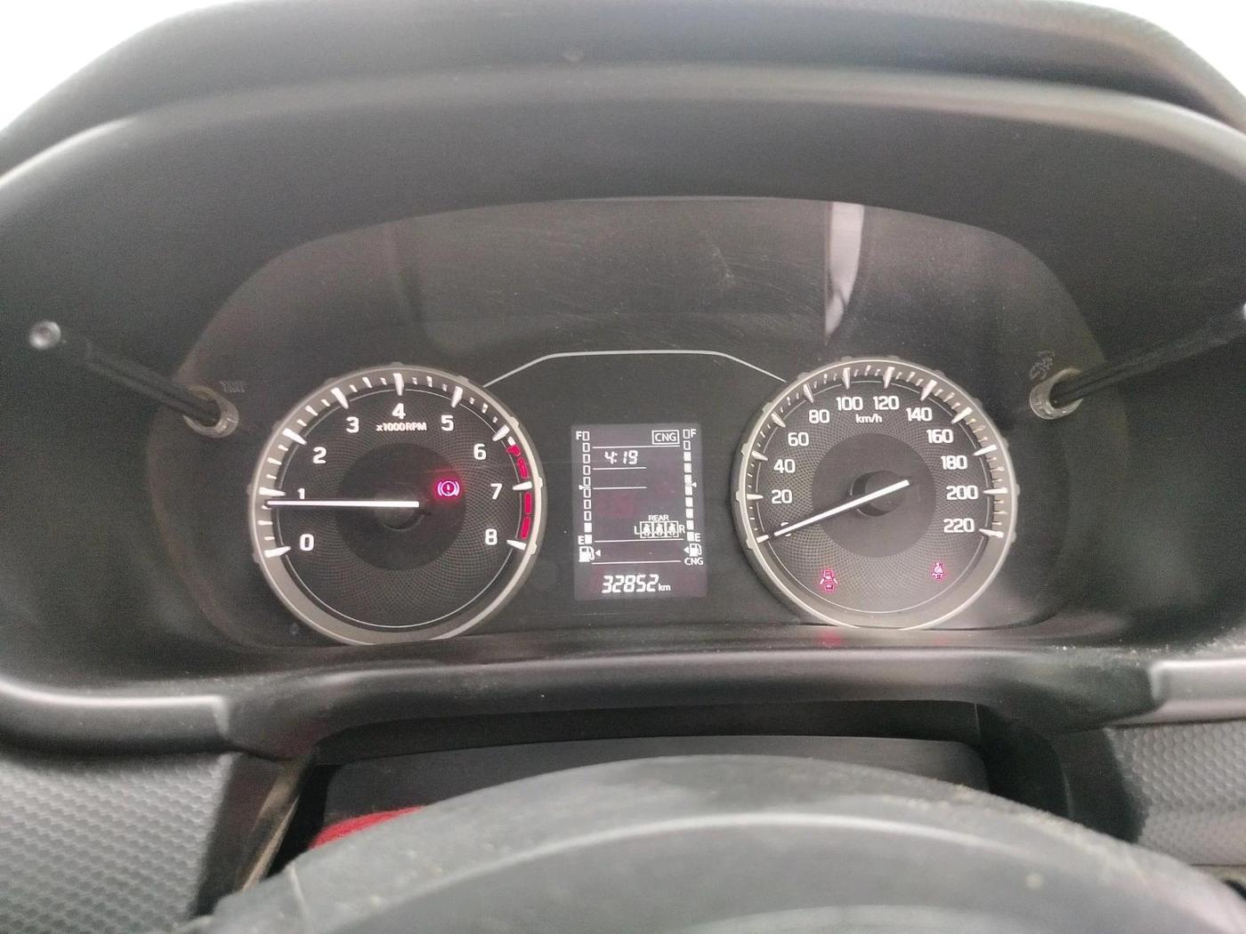 2024 Maruti BREZZA LXI S- CNG, CNG, Manual, 32,852 km, interior