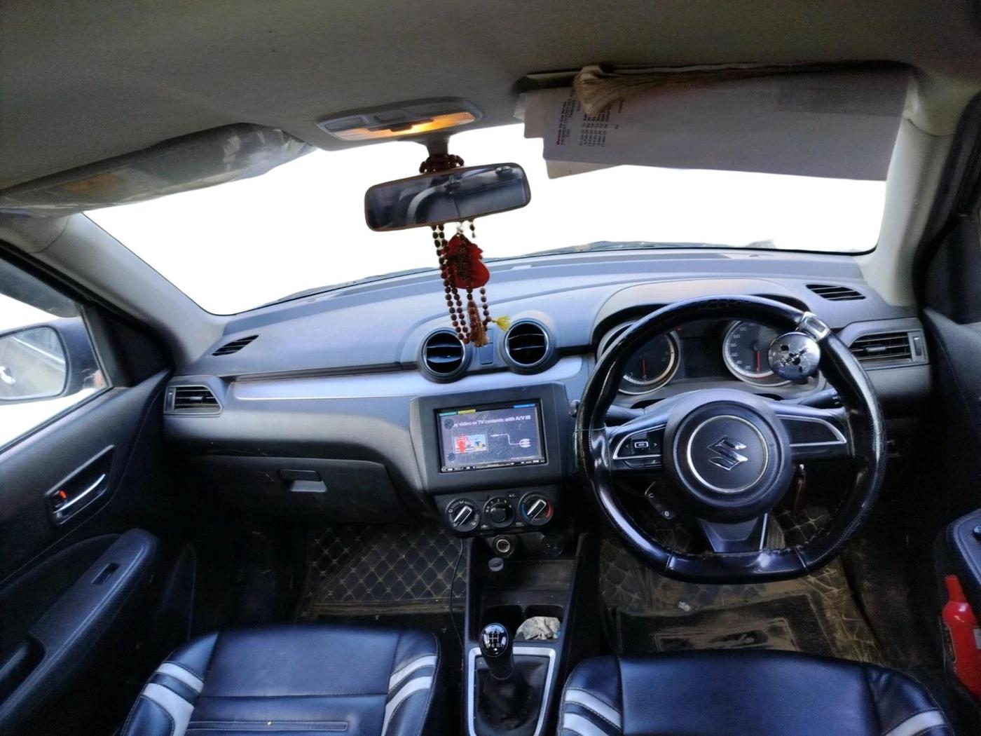 2023 Maruti Swift VXI CNG, CNG, Manual, 98,659 km, interior