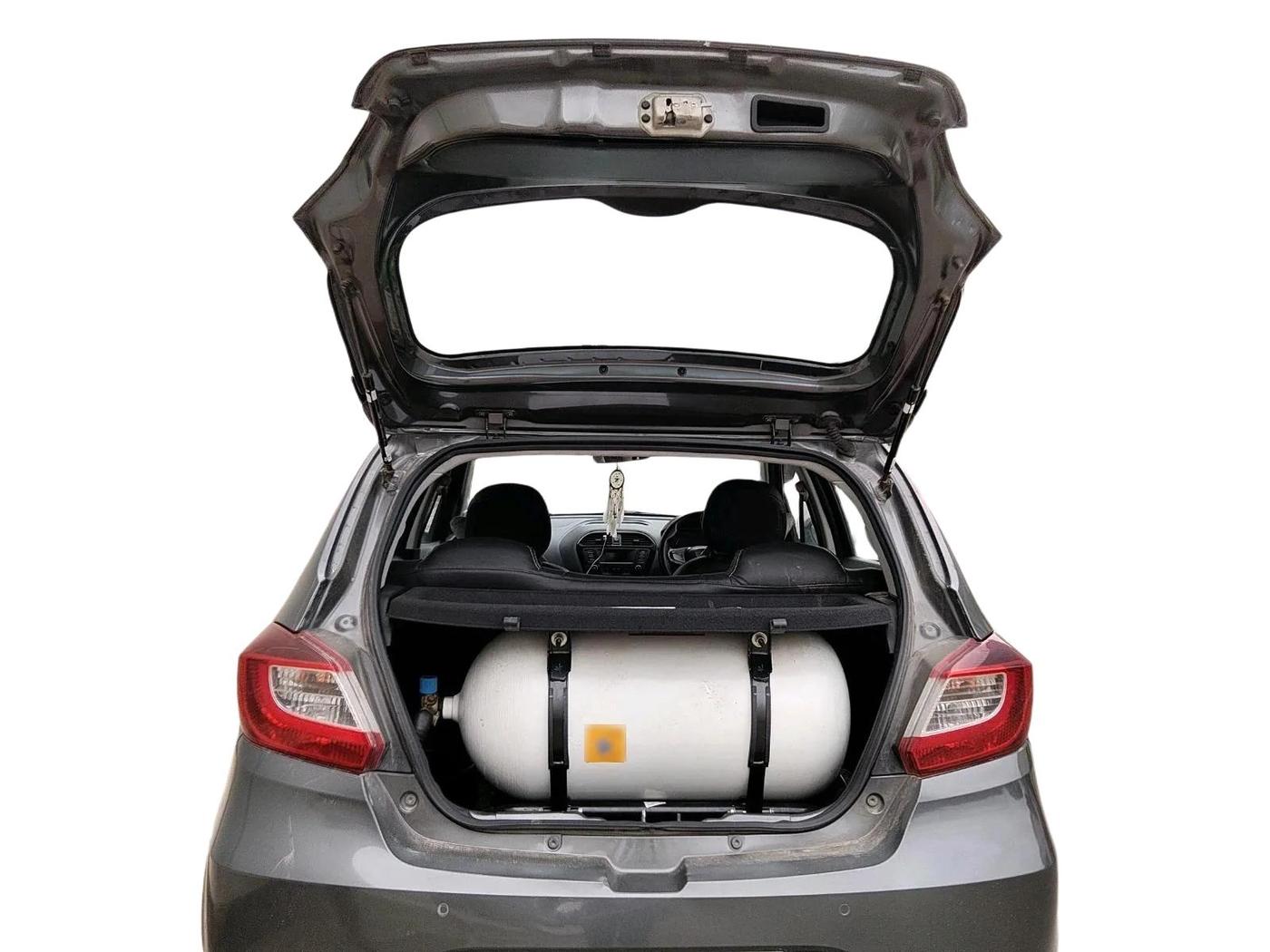 2022 Tata Tiago XM CNG, CNG, Manual, 67,986 km, exterior