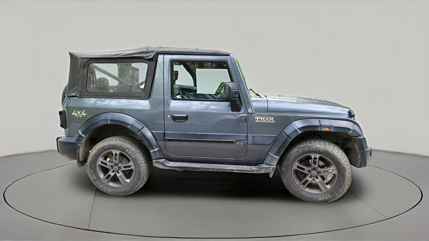 2021 Mahindra Thar LX  P 4WD AT CONVERTIBLE, Petrol, Automatic, 33,579 km, exterior
