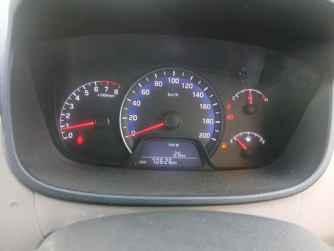 2014 Hyundai Xcent BASE 1.2, Petrol, Manual, 70,626 km, interior