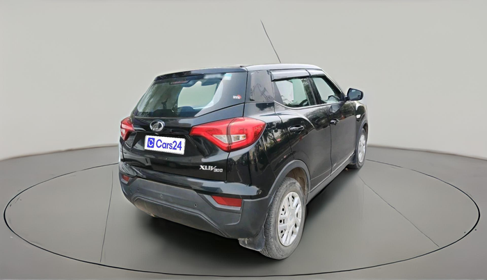 2021 Mahindra XUV300 W4 1.2 PETROL, Petrol, Manual, 45,196 km, exterior