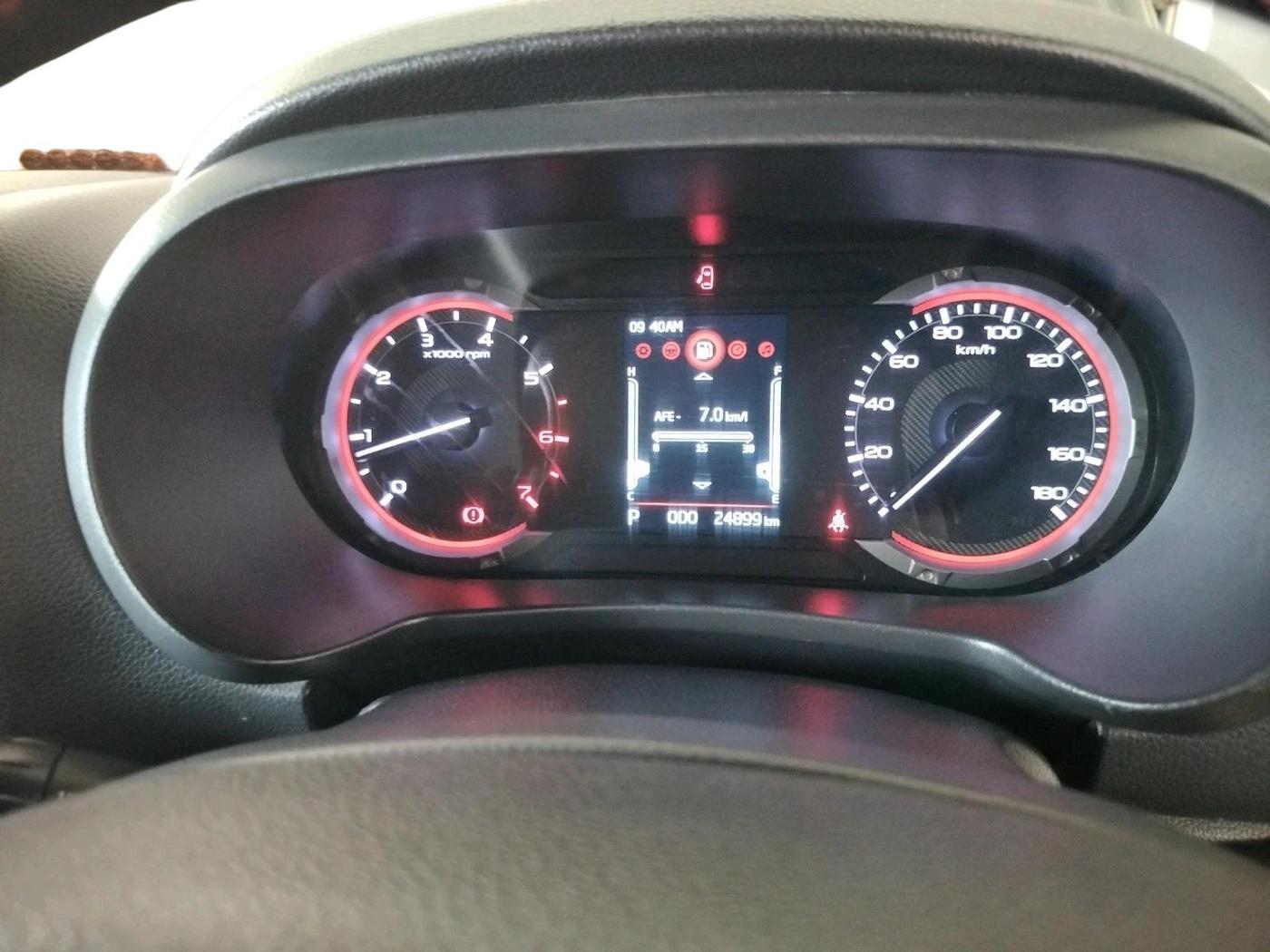 2023 Mahindra Thar LX P 2WD AT HT, Petrol, Automatic, 24,899 km, interior