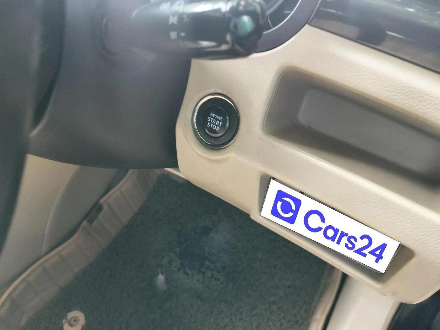 2017 Maruti Ciaz ALPHA  AT 1.4  PETROL, Petrol, Automatic, 1,43,248 km, interior